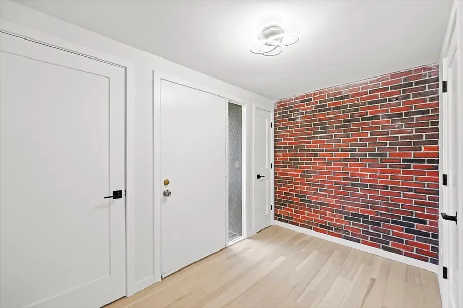 10 Eaton Ct #10, Amherst, MA 01002 - #2