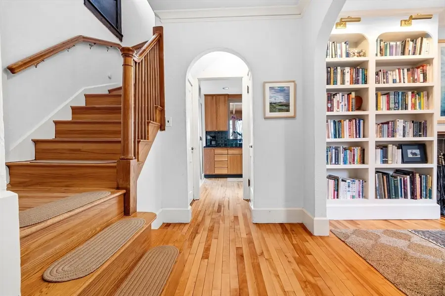 61 Huntington Road, Newton, MA 02458 - #3