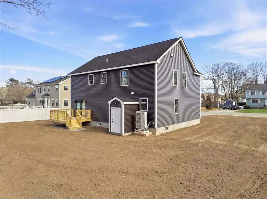 33 Donahue Way, Stoughton, MA 02072 - #3