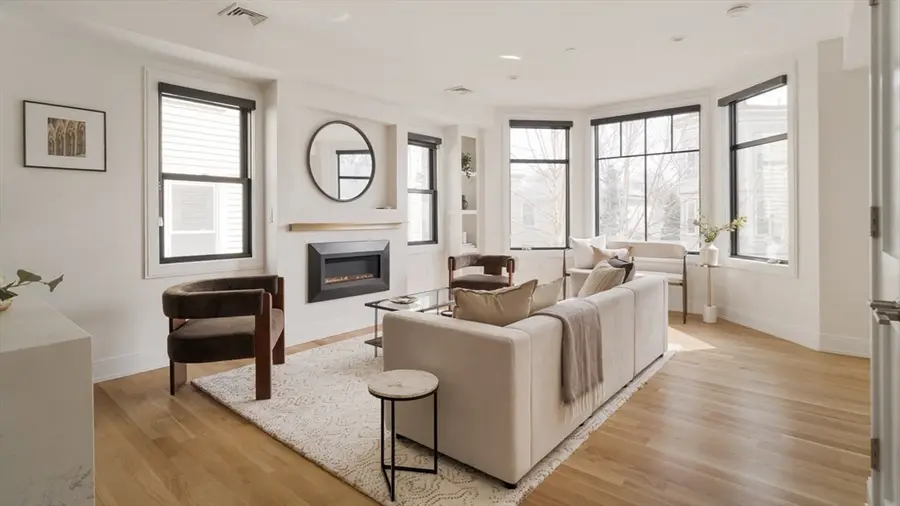 36 Hall St #2, Boston, MA 02130 - #2