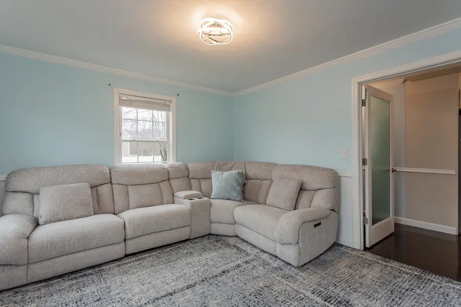 115 Forge River Pkwy, Raynham, MA 02767 - #2