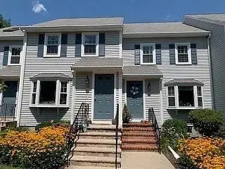 73 Village St #73, Easton, MA 02375