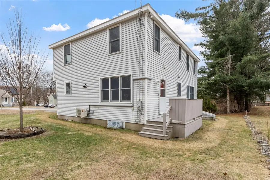 31 West Street Terrrace, Lunenburg, MA 01462 - #3