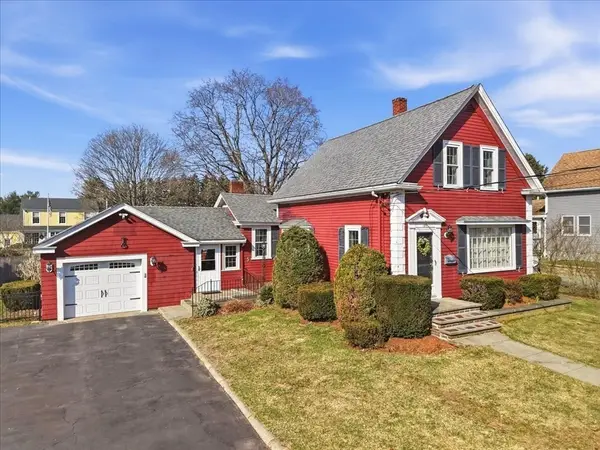 26 Fremont St, Taunton, MA 02780