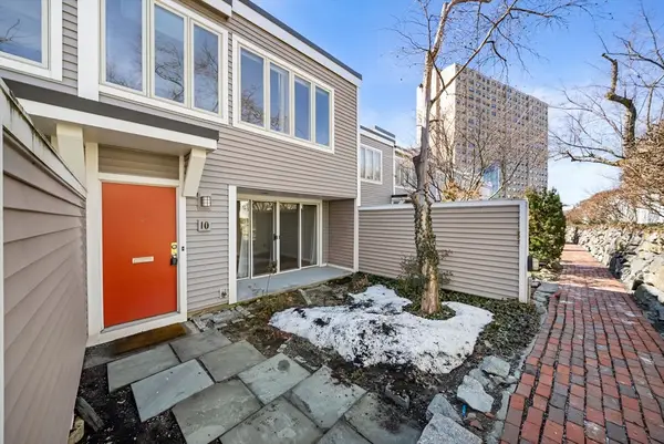 10 Fresh Pond Place #10, Cambridge, MA 02138