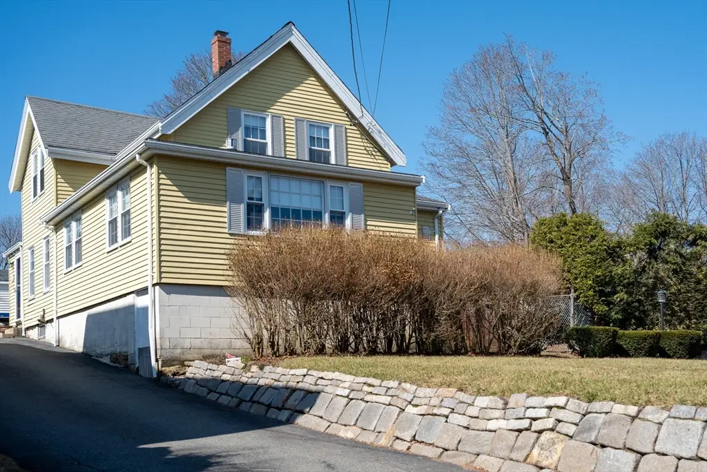 18 Hobart St, Braintree, MA 02184 - #1