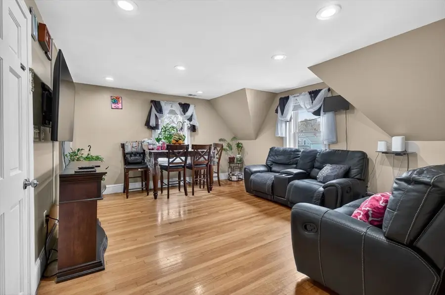 531- 531A Chatham St, Lynn, MA 01904 - #2