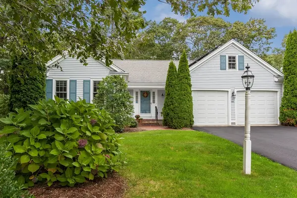 64 Falling Leaf Ln, Barnstable, MA 02655