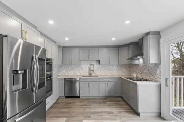 15 Cedar Sq #15, Millis, MA 02054