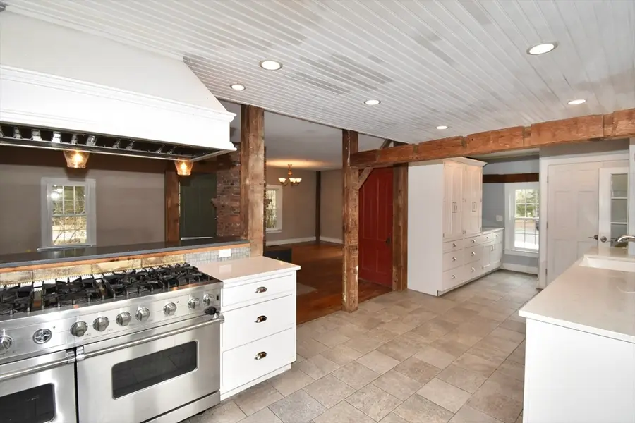 281 Mill Valley Rd, Belchertown, MA 01007 - #3