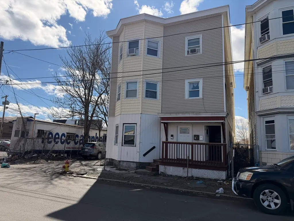 22-26 Chandler St, Lawrence, MA 01841 - #1