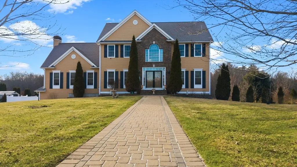 6 Meadowlark Drive, Rehoboth, MA 02769 - #1