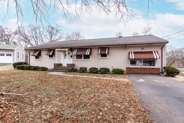 51 Pincushion Road, Framingham, MA 01702