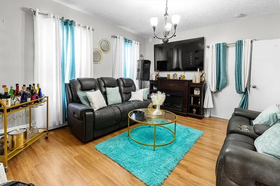 143-145 Foster St, Lawrence, MA 01843 - #3