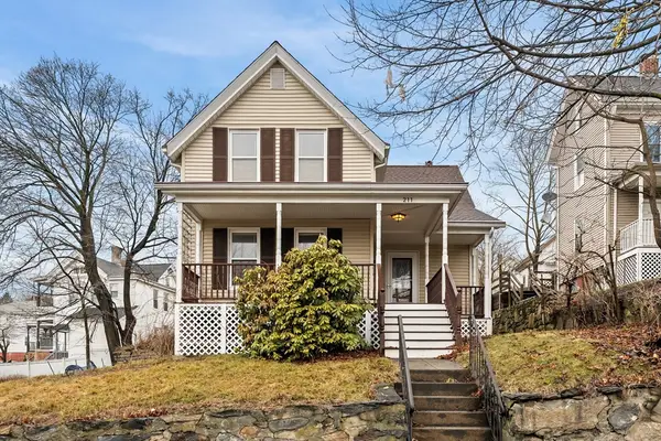 211 Lincoln St, Marlborough, MA 01752