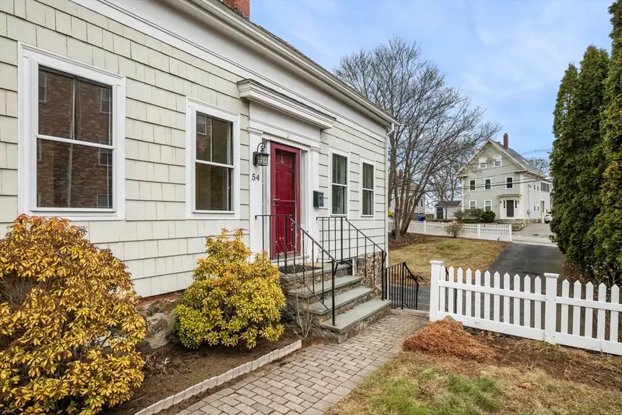54 Rowland St, Marblehead, MA 01945 - #2