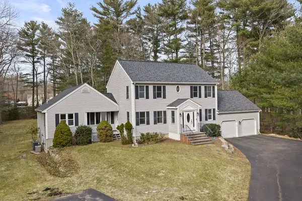 67 Henderson Ln, Hanover, MA 02339