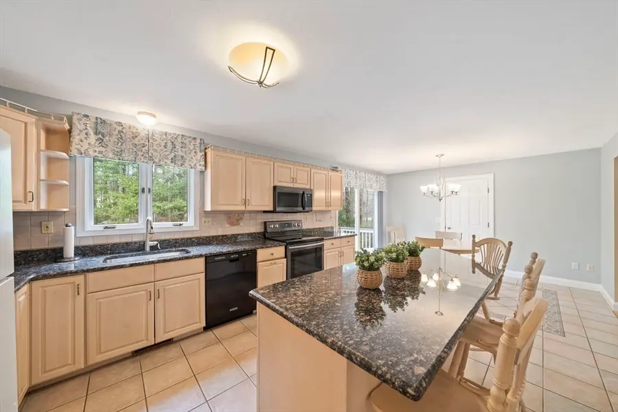 67 Henderson Ln, Hanover, MA 02339 - #3