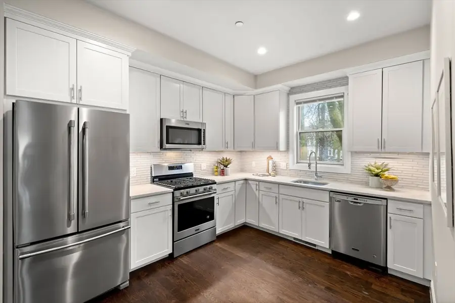 7 Langford Park #1, Boston, MA 02119 - #3