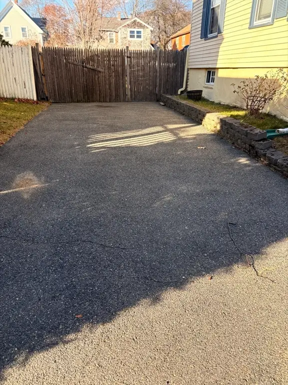 56 Clark St, Lynn, MA 01902 - #3