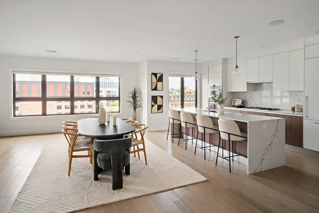 51 Silver St #PH, Boston, MA 02127 - #1