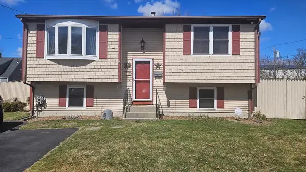 55 Birch St, Warwick, RI 02888