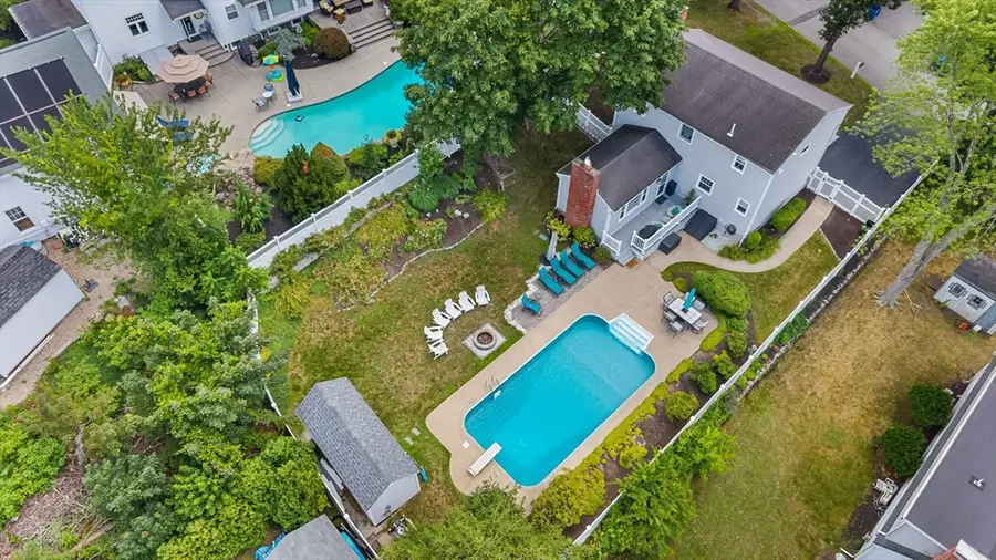 37 Fremont Street, Reading, MA 01867 - #3