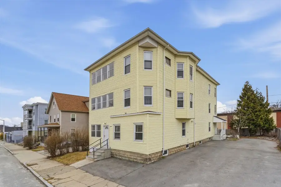 121 Winfield St., Worcester, MA 01602 - #2