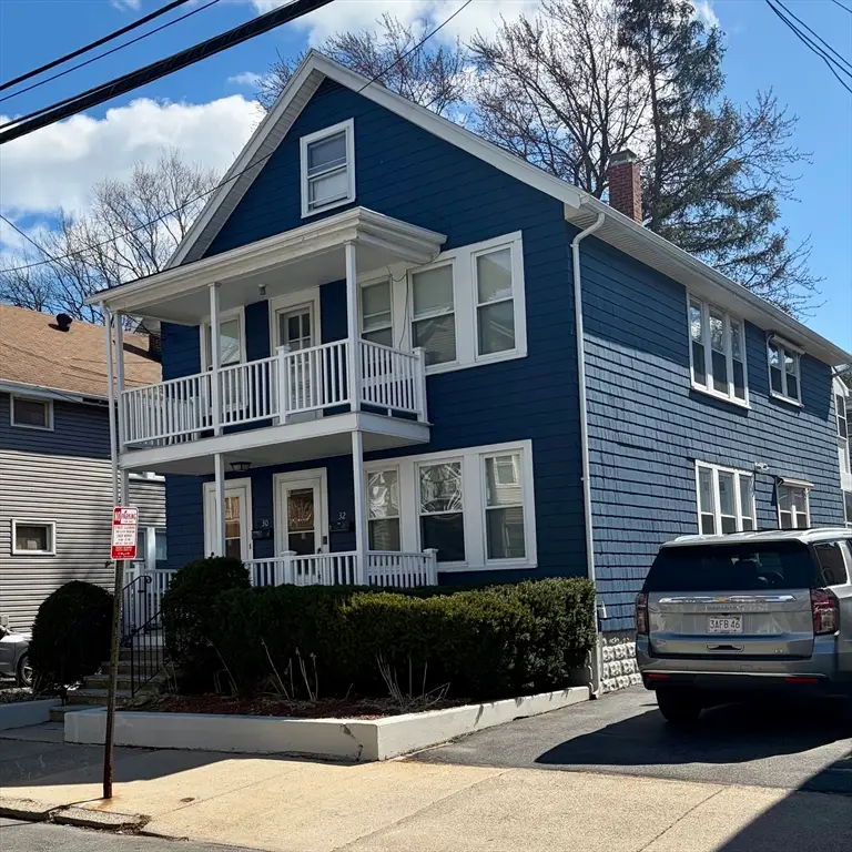 30 Clarence St, Everett, MA 02149 - #1