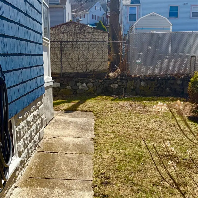 30 Clarence St, Everett, MA 02149 - #2