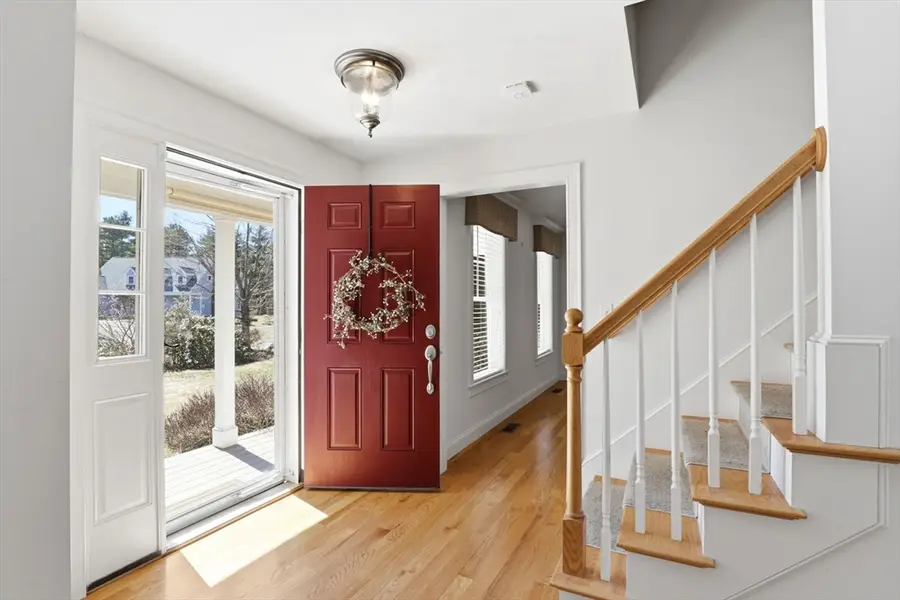 8 Winterberry Ln, Wareham, MA 02571 - #2