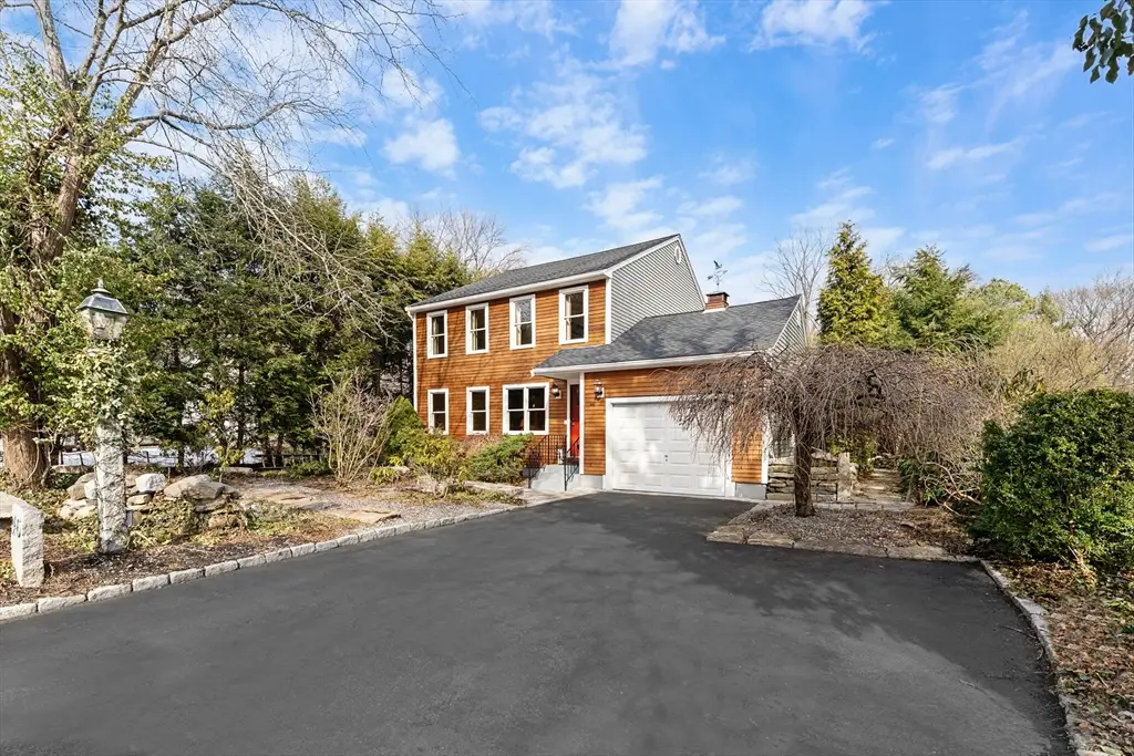 46 Perry Henderson Dr, Framingham, MA 01701 - #1