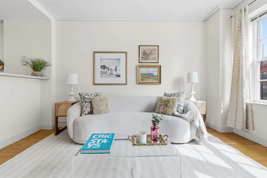 534 Beacon St #403, Boston, MA 02215 - #3