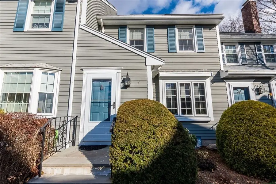 7 Washington Green #7, East Walpole, MA 02032 - #2