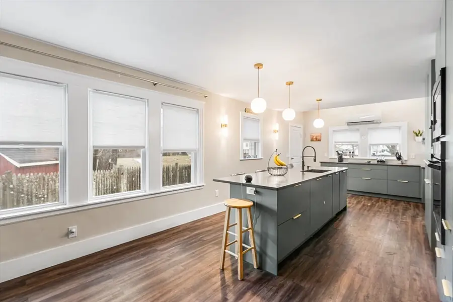 24 Franklin St, Stoughton, MA 02072 - #3