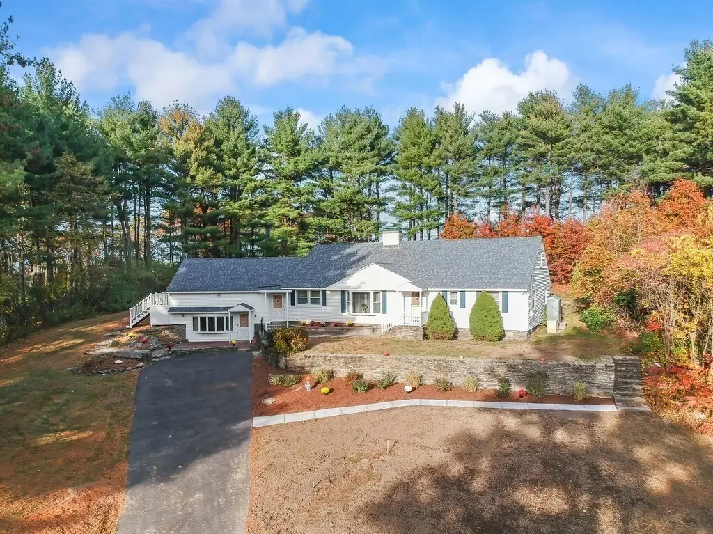 55 Old Common Road, Auburn, MA 01501 - #1