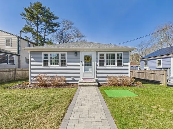 3 Hazel St, Wareham, MA 02571