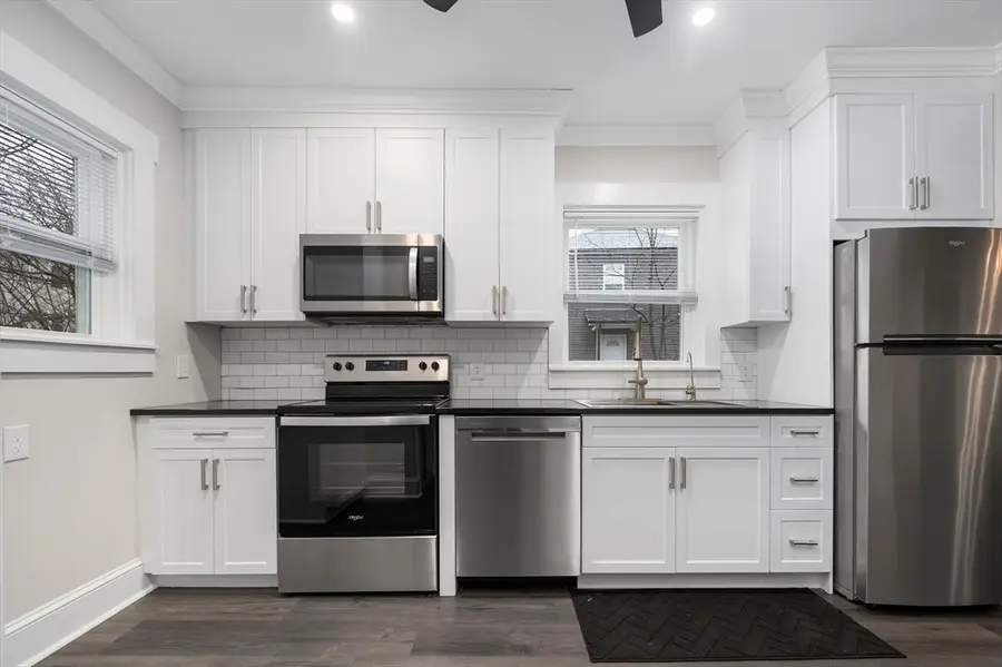 664 Public St, Providence, RI 02907 - #2