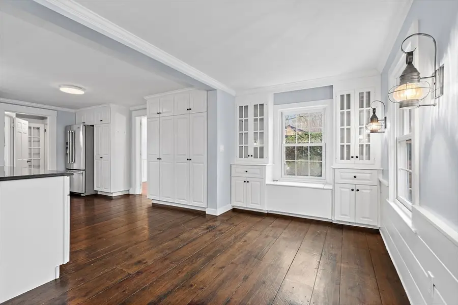 106 Lewis Avenue, Walpole, MA 02081 - #3