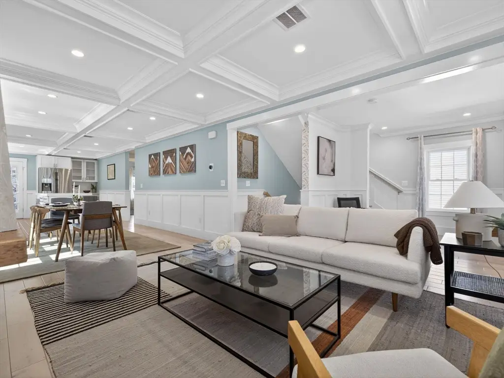 57 Farragut Ave #2, Somerville, MA 02144 - #1