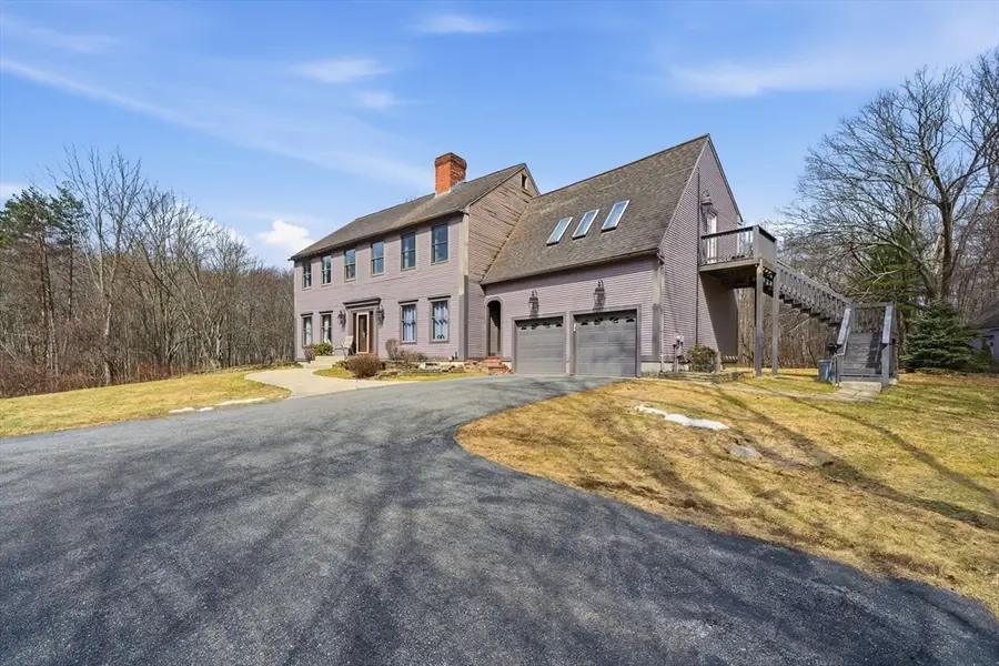 43 Flagg Rd, Southborough, MA 01772 - #3