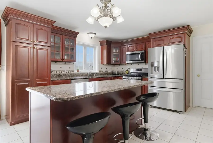 16 Windsor Rd, Shirley, MA 01464 - #2