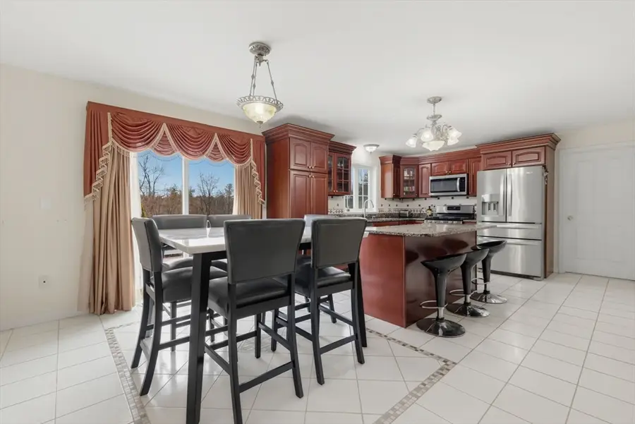 16 Windsor Rd, Shirley, MA 01464 - #3