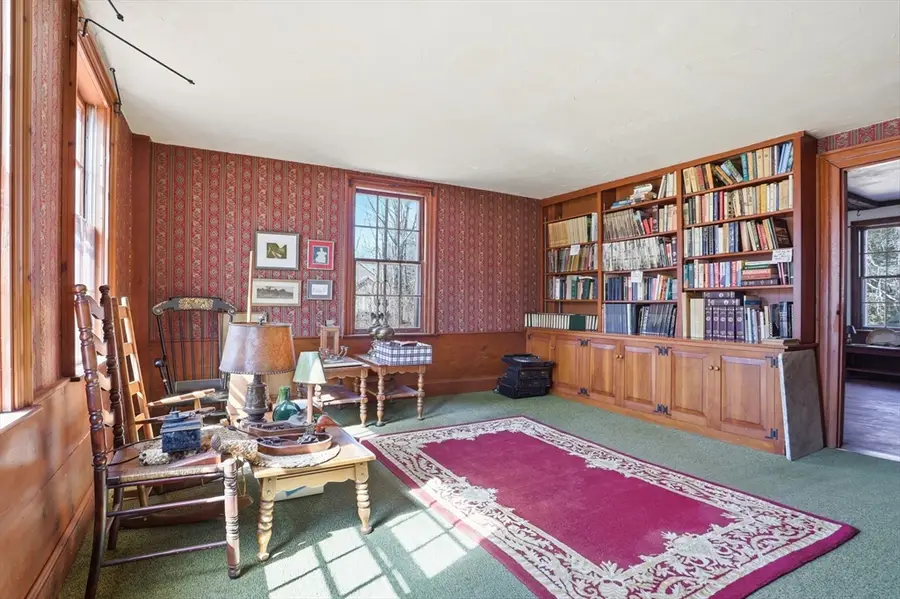 447 Main St, Bolton, MA 01740 - #3