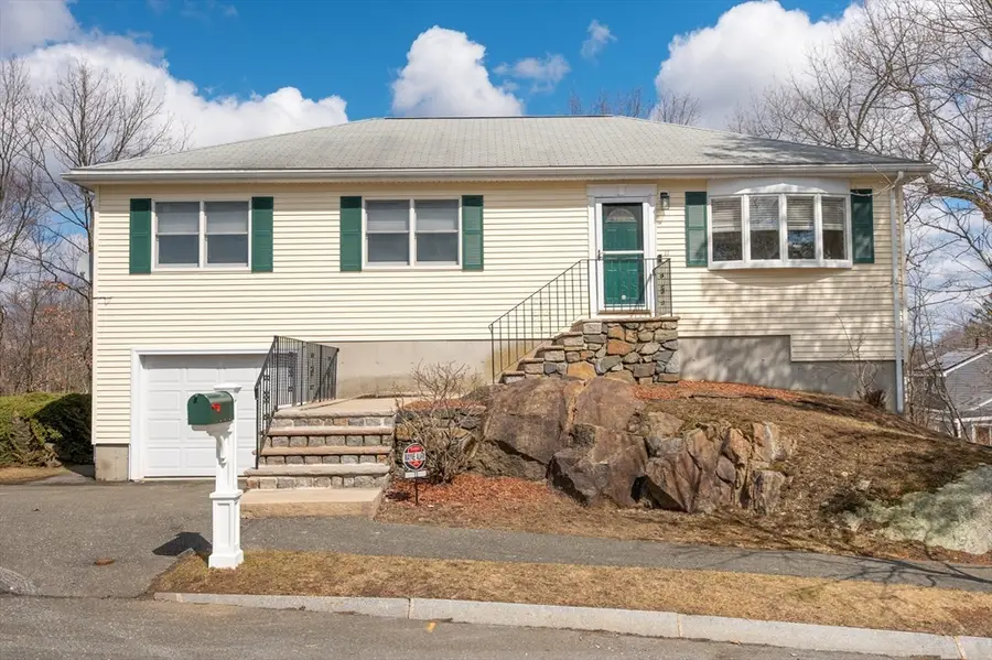 11 Emerald Drive, Lynn, MA 01904 - #2