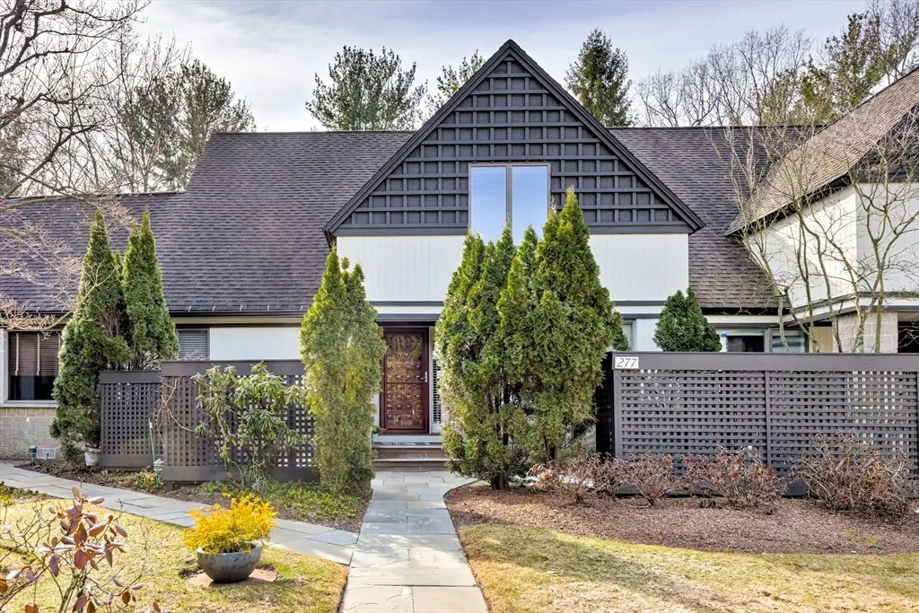 277 Nahanton St #277, Newton, MA 02459 - #1