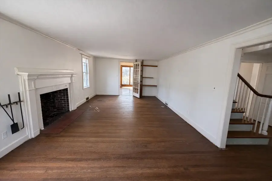 160 Reservoir Rd, Brookline, MA 02467 - #2