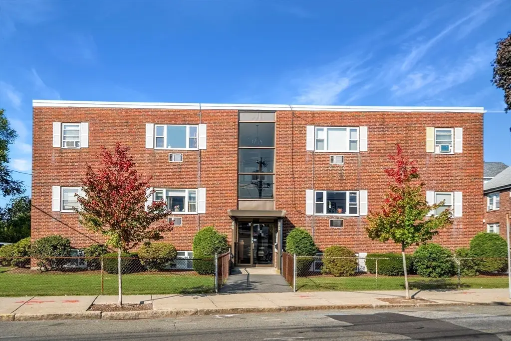 297 Main St #3, Medford, MA 02155 - #1