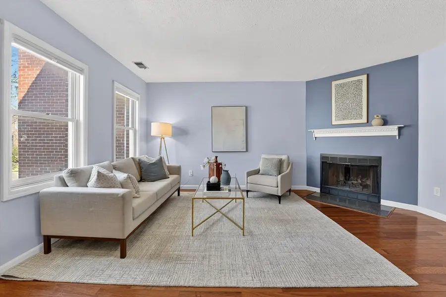 23 Admirals Way #23, Chelsea, MA 02150 - #2