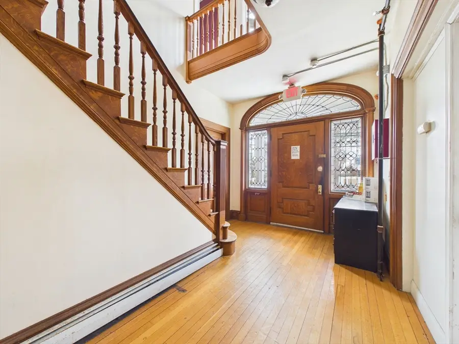 26 South St, Brockton, MA 02301 - #3